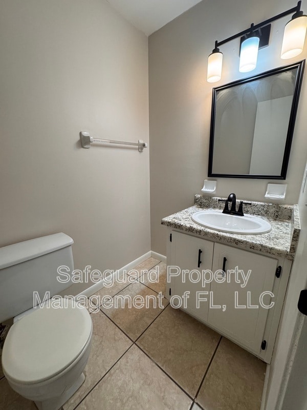 Building Photo - 4179 Ravenwood Dr