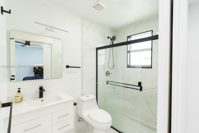 Building Photo - 13270 SW 103rd Terrace