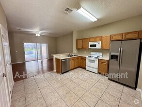 Building Photo - 1413 Retreat Cir