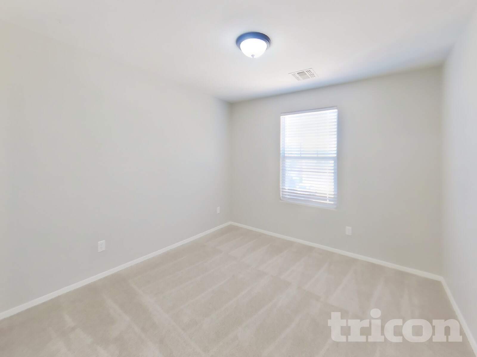 Building Photo - 31333 N Cavalier Dr