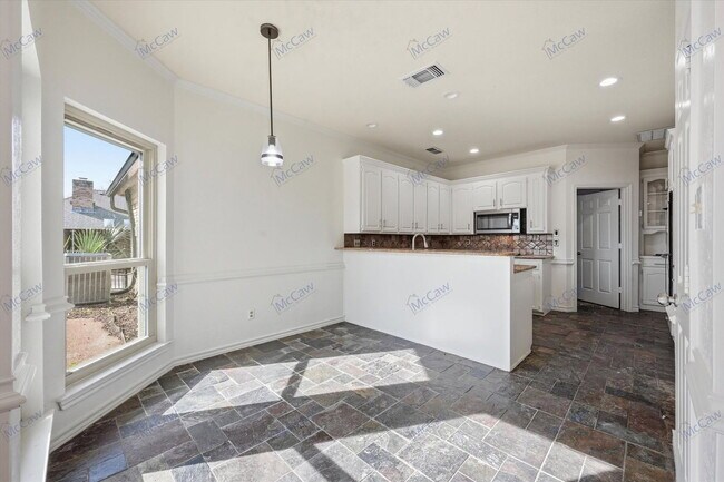 Building Photo - 3407 Bowden Hill Ln N