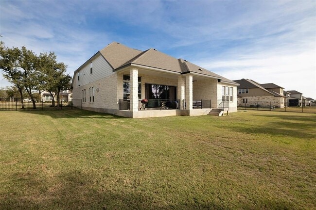 Building Photo - 172 Shady Hl Lp