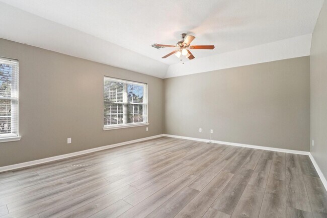 Building Photo - 16546 Cypress Thicket Dr