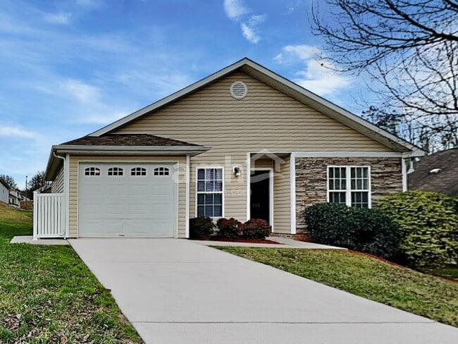 Building Photo - 115 Bristol View Cir