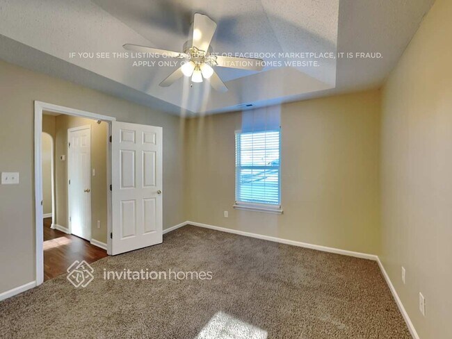 Building Photo - 4303 Lothar Ridge Ln