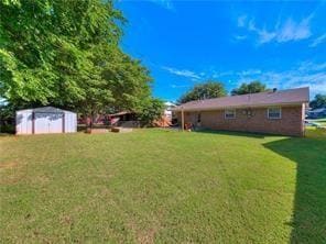 Building Photo - 218 Tanglewood Dr