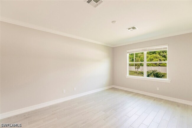 Building Photo - 536 Polihale Wy