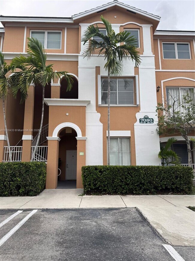 Primary Photo - 7080 NW 177th St