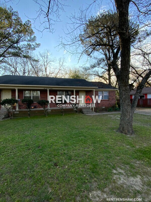 Building Photo - 1020 Merriman Ave