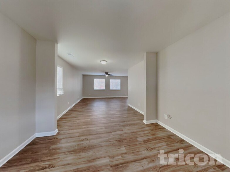 Building Photo - 3710 Shepway Loop