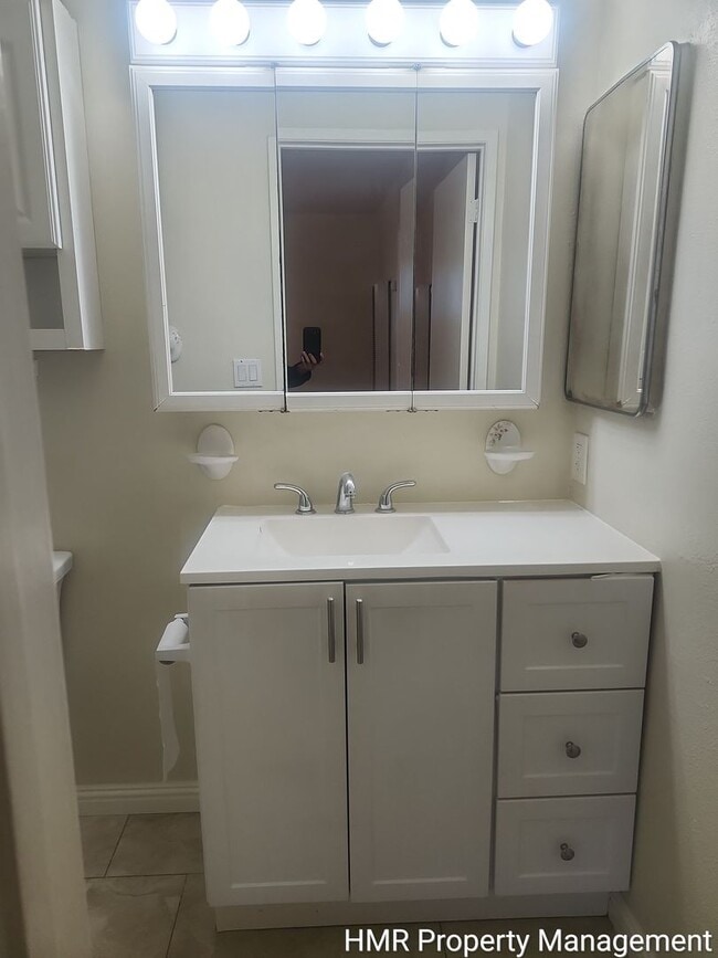 Building Photo - S-354 Fowler Ave