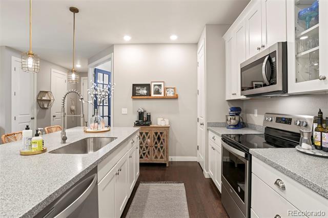 Building Photo - 209 West Jamison Court
