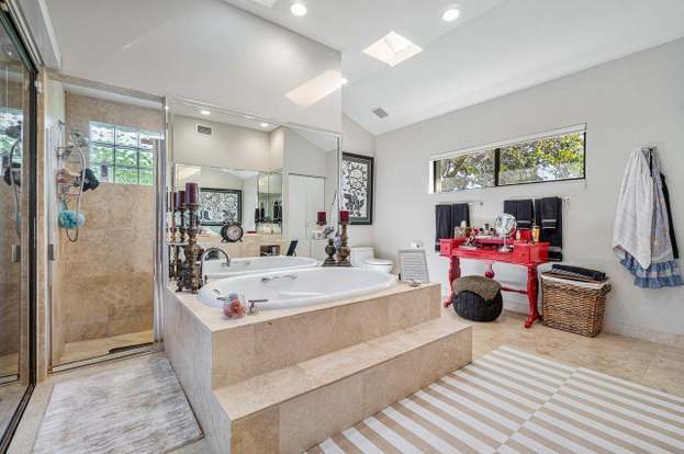 Building Photo - 2700 Spanish River Rd