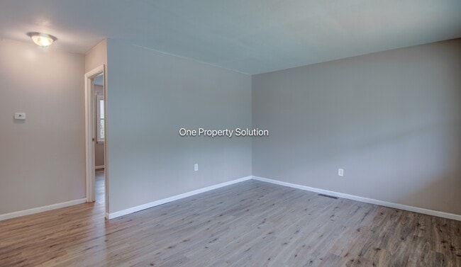 Building Photo - 4410 W 25th Ave