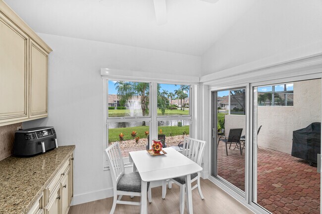Building Photo - 5097 Windsor Parke Dr