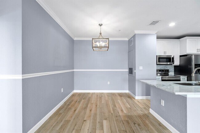 Building Photo - 5000 Culbreath Key Way