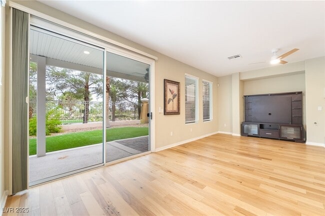 Building Photo - 62 Myrtle Springs Ct