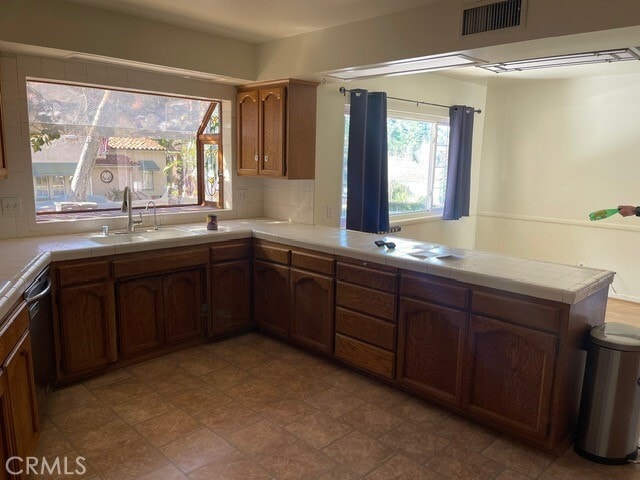 Building Photo - 200 Sleepy Hollow Terrace