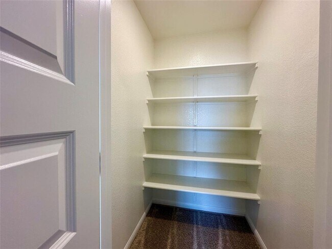 Building Photo - 149 Gullivers Dr