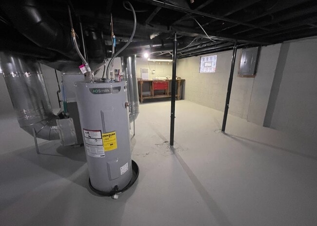 Basement - 1728 W 3rd Ave