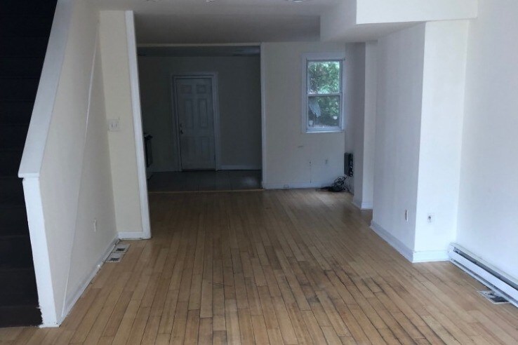 Building Photo - 5313 Willows Ave