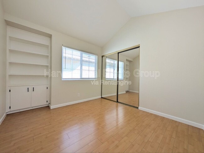 Building Photo - 5621 Civic Terrace Ave