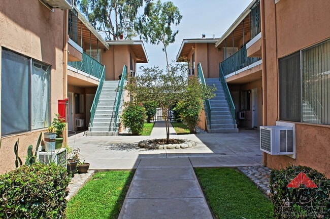 Building Photo - 1447 Seventh Street