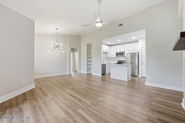 Building Photo - 211 Colima Ct