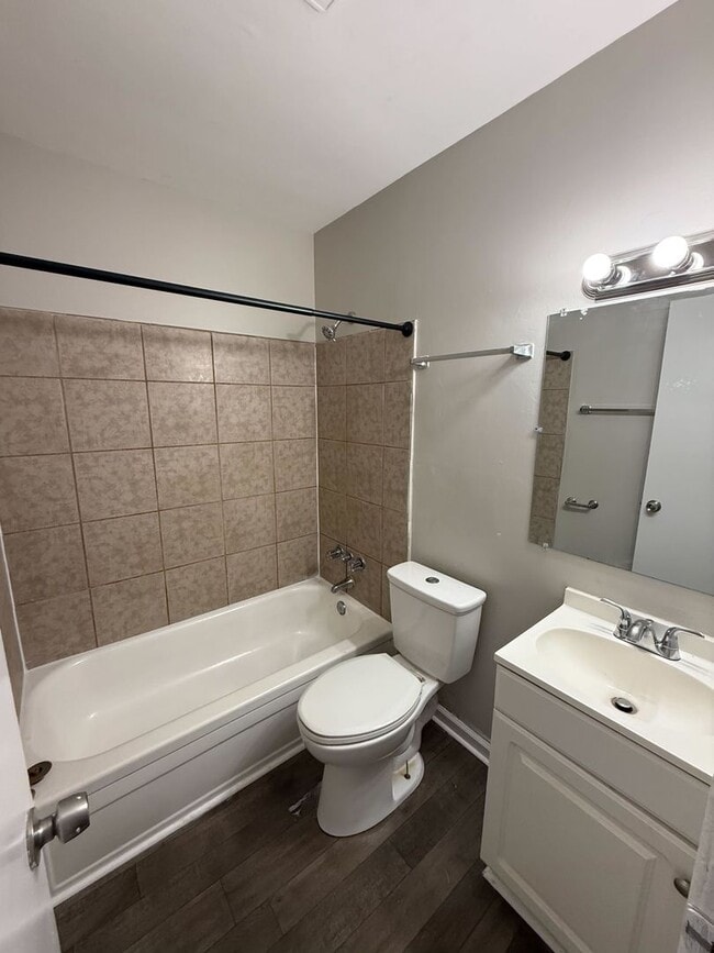 Building Photo - 3706 Flint St