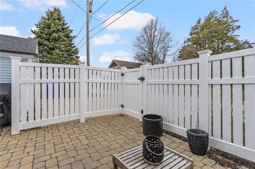 Building Photo - 11 Eustis Ave