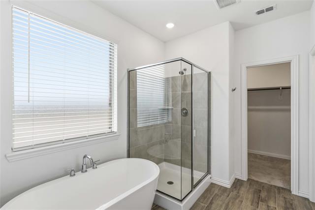 Building Photo - 5135 Bancroft Dr