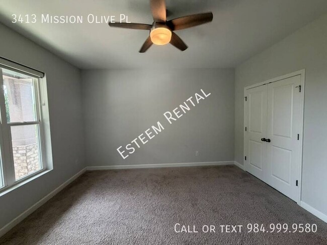 Building Photo - 3413 Mission Olive Pl