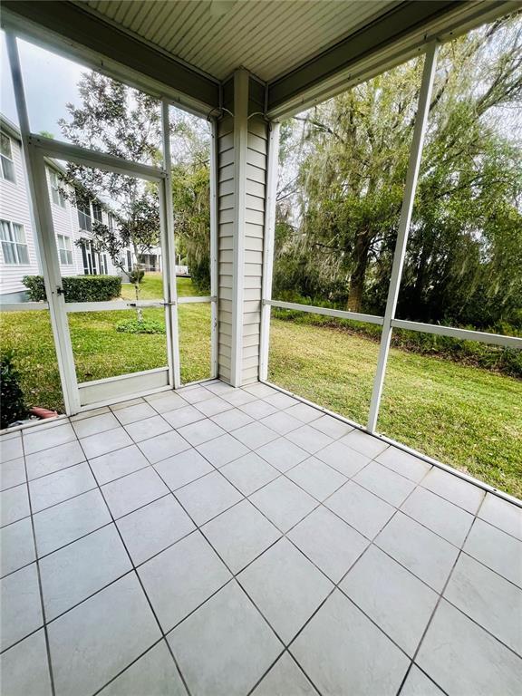 Building Photo - 1920 Heron Cove Dr