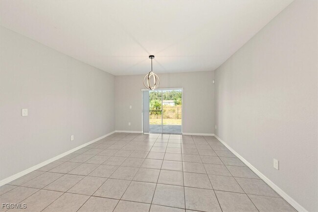 Building Photo - 2612 51st St SW