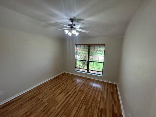 Building Photo - 301 Roy Rogers Ln