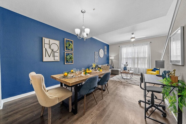 Building Photo - 10142 Montague St