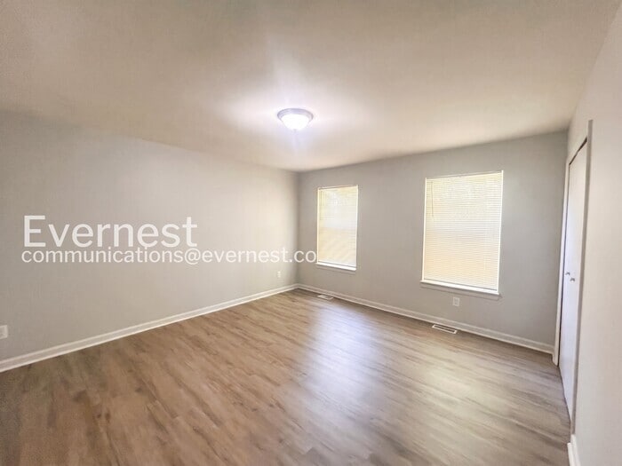 Building Photo - 1533 Northcut Ct