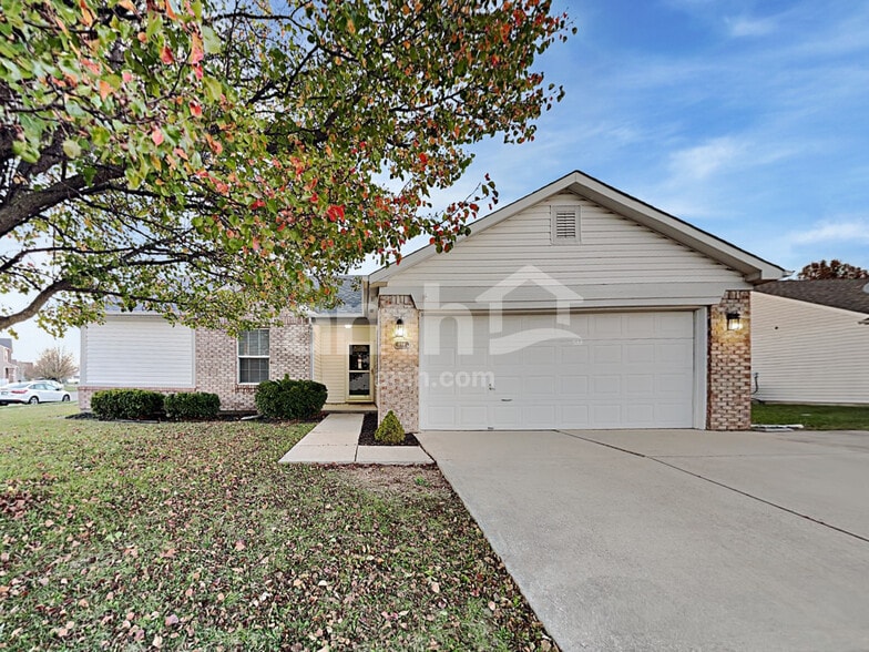 Primary Photo - 894 Windsor Ln