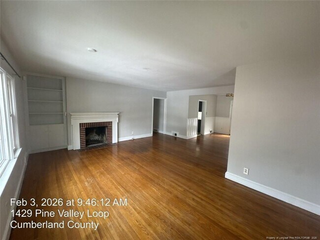 Building Photo - 1429 Pine Valley Loop