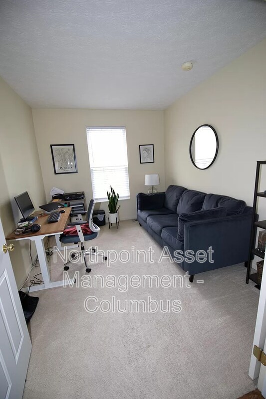 Building Photo - 2568 Greenlefe Dr