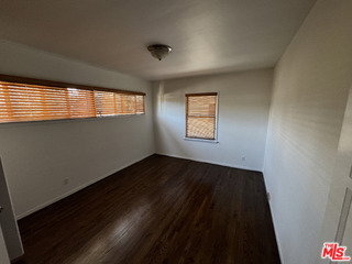 Building Photo - 2115 Ocean Park Blvd
