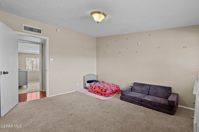 Building Photo - 3021 Orkney Rd