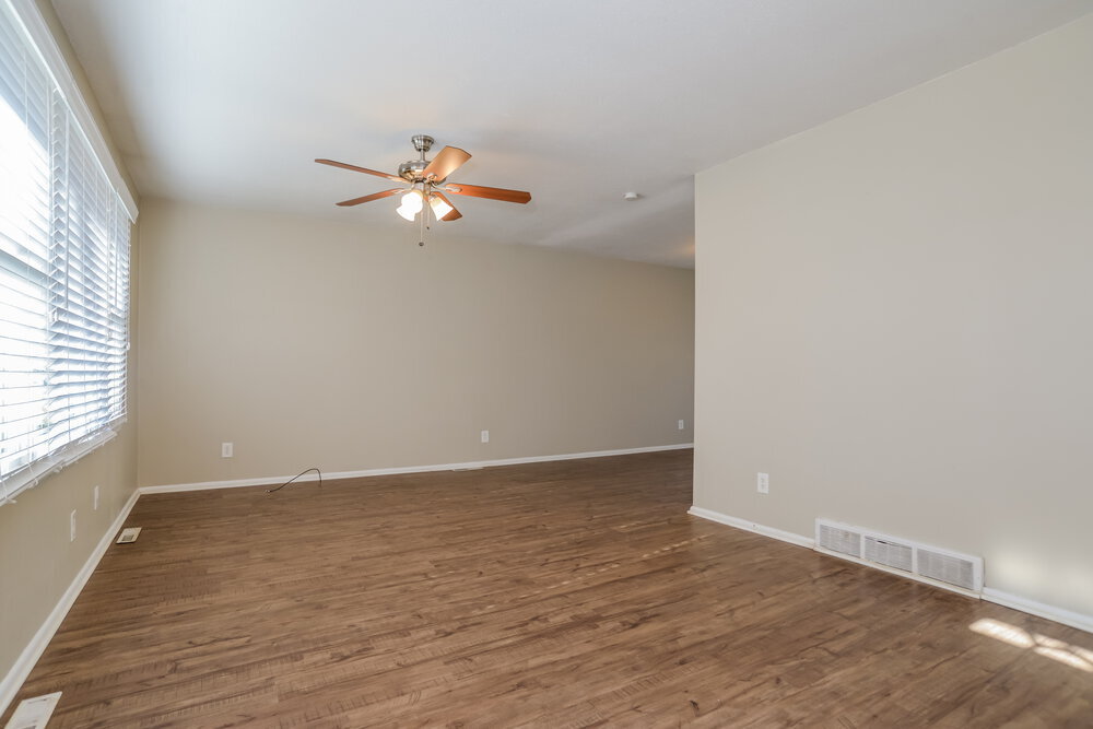 Building Photo - 8418 E 92 Pl