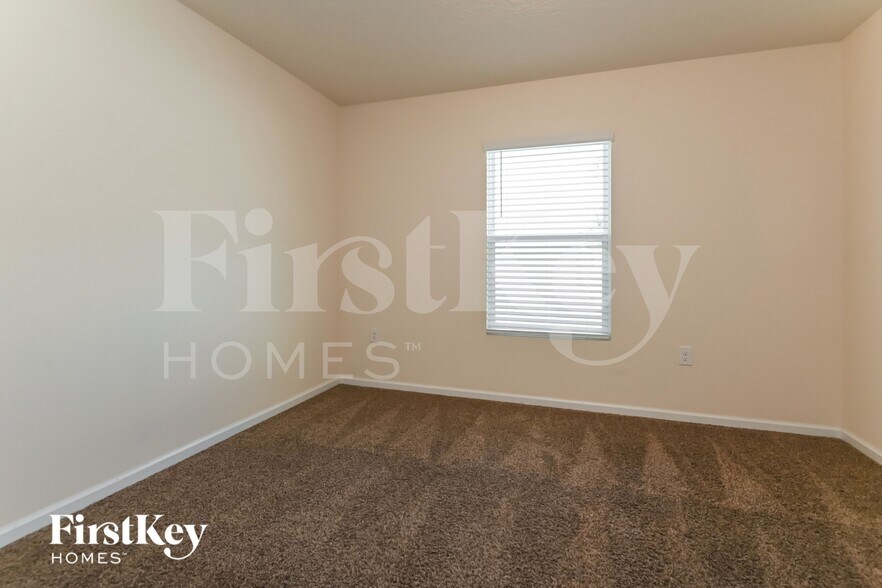 Building Photo - 12055 Sea Grove Pl