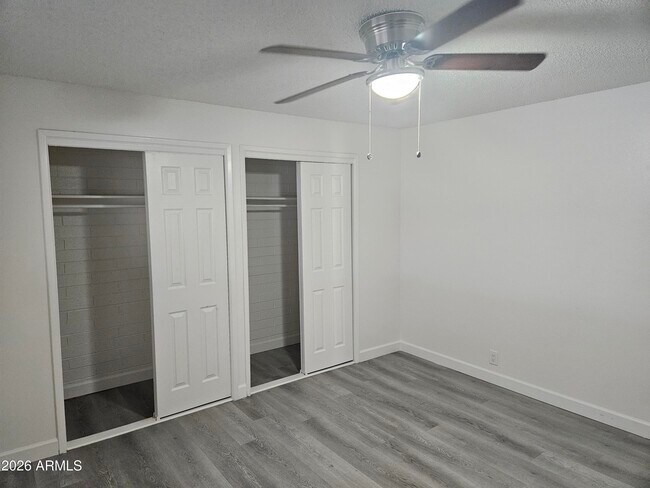 Building Photo - 6043 N 23rd Ave