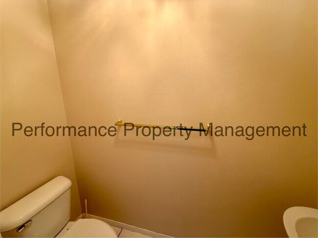 Building Photo - Gorgeous 3 Bed/2 Bath + Office w/ Solar, Pool & $0 Deposit Option