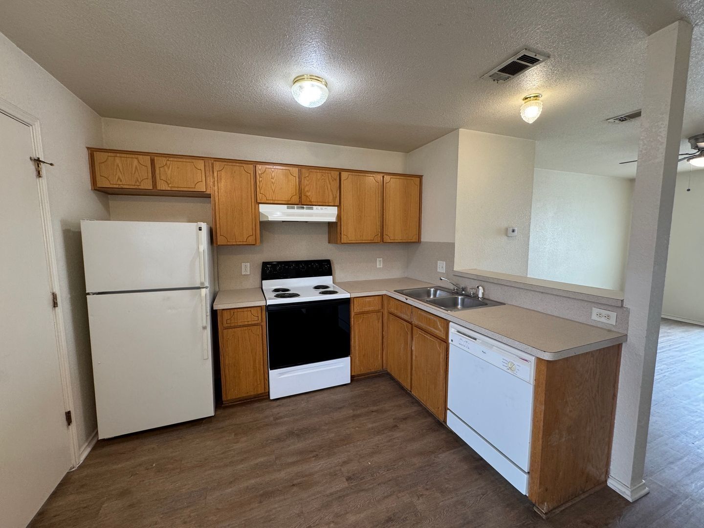 Building Photo - 4405 Abigail Dr