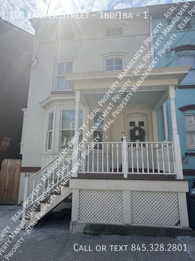 Primary Photo - 150 Lander St