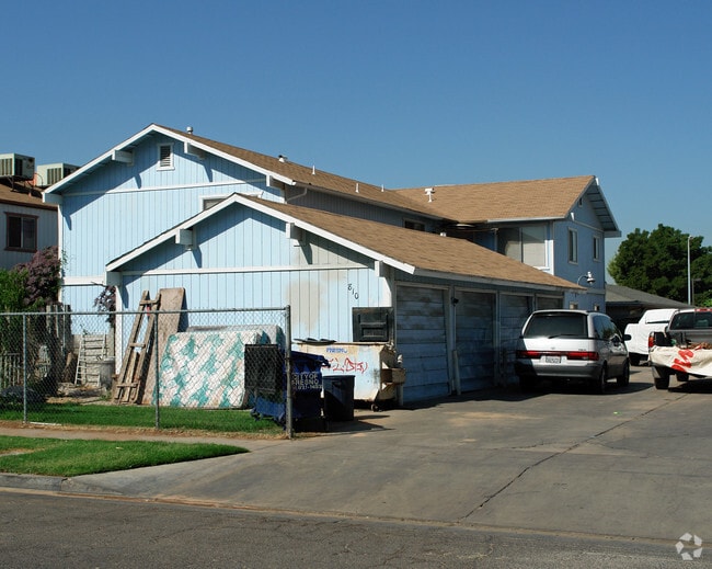 Building Photo - 758-810 S Adler Ave