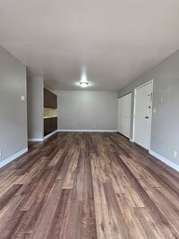 Building Photo - Liberty Lights Apartments G